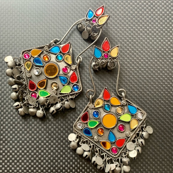 Gorgeous earring afghan style - Picture 2 of 2